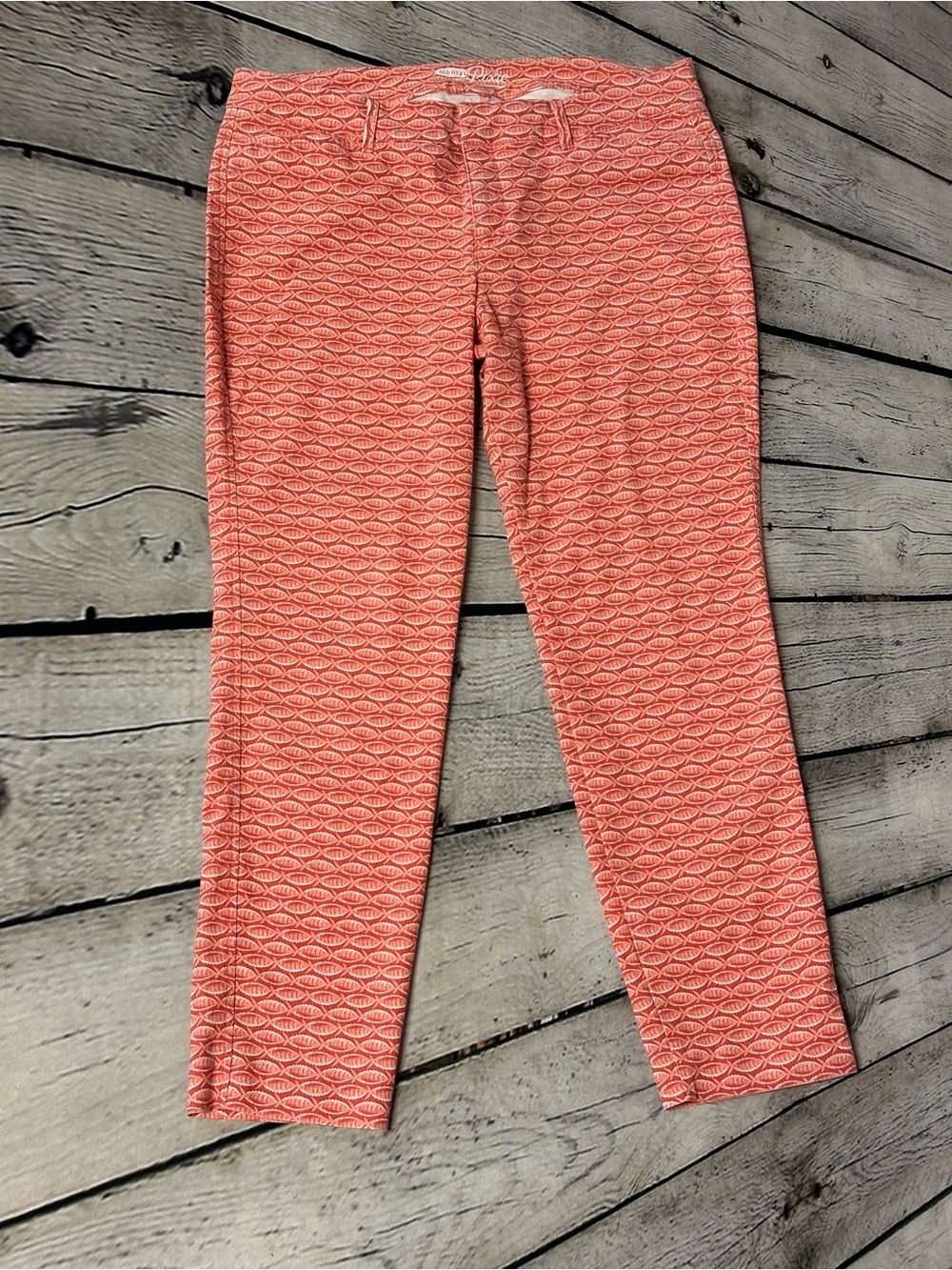 Old Navy Coral Fish Patterned Stretch Ankle Pants
